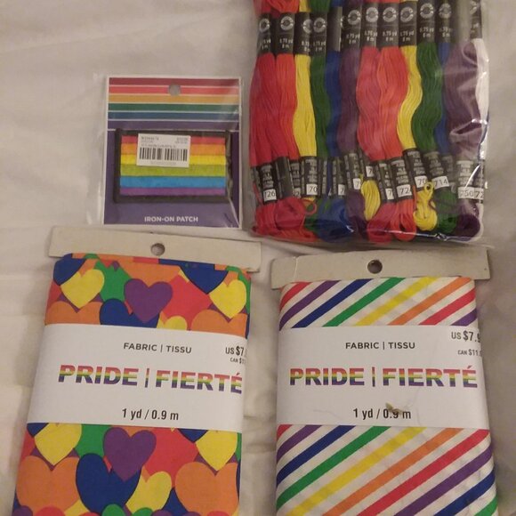 Rainbow / Pride crafting lot - Picture 2 of 10